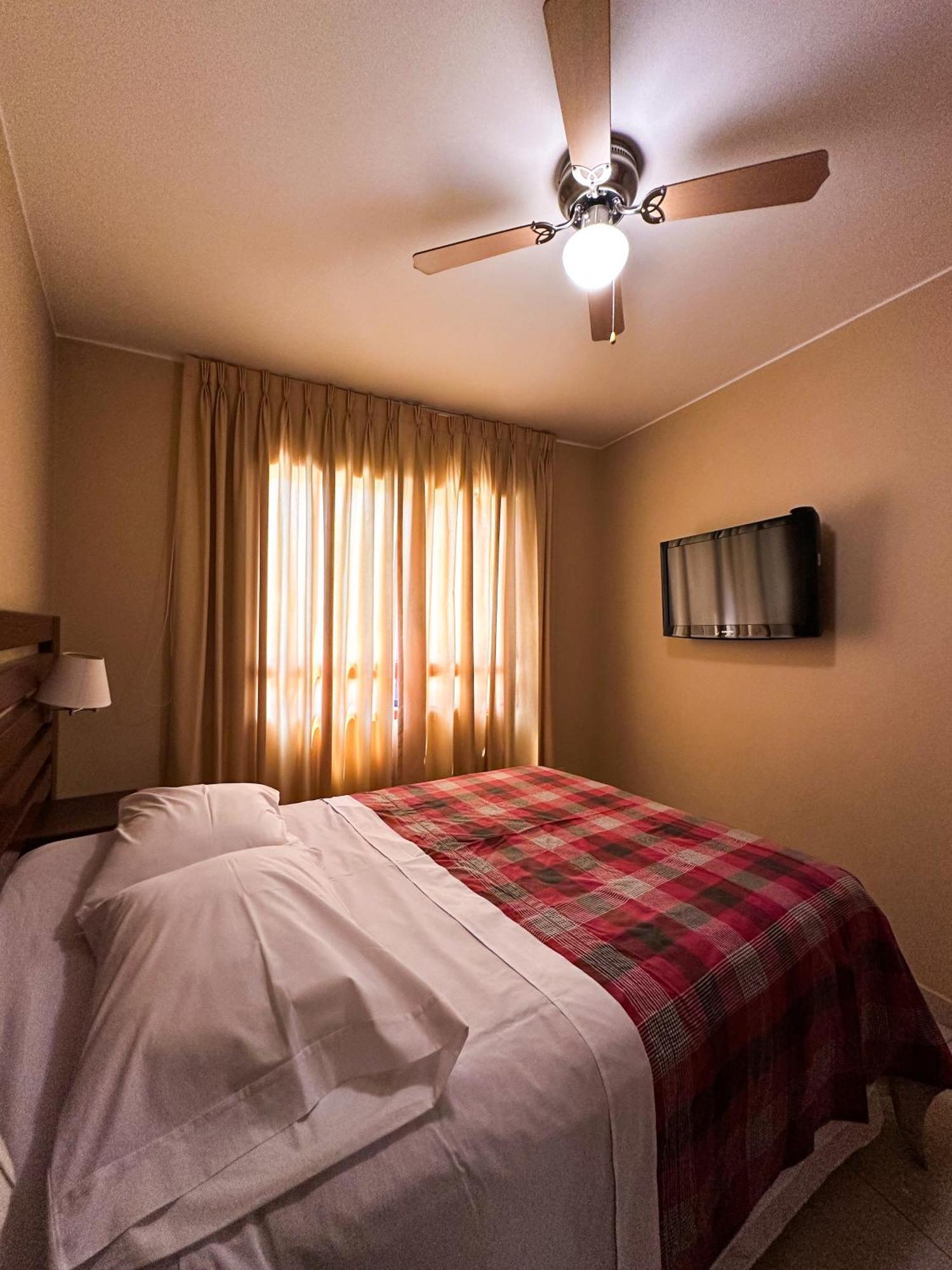 צ'ינצ'ה אלטה Apart Hotel El Canaveral מראה חיצוני תמונה