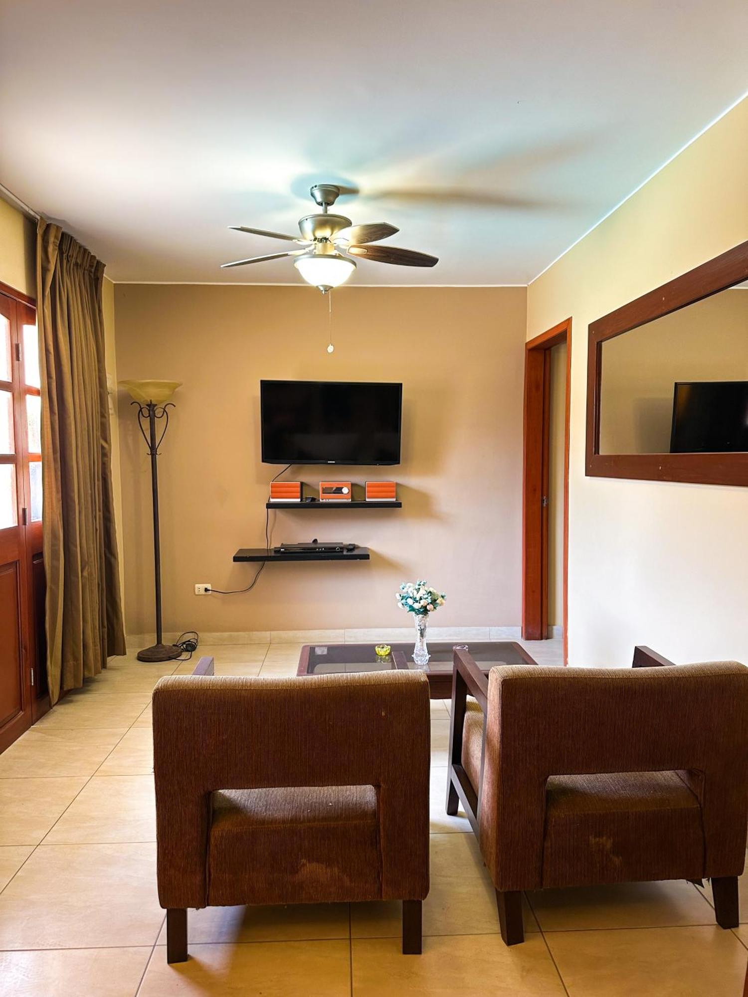 צ'ינצ'ה אלטה Apart Hotel El Canaveral מראה חיצוני תמונה