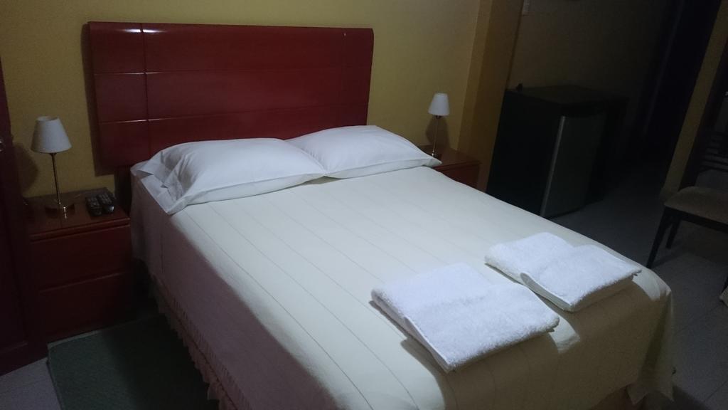 צ'ינצ'ה אלטה Apart Hotel El Canaveral חדר תמונה